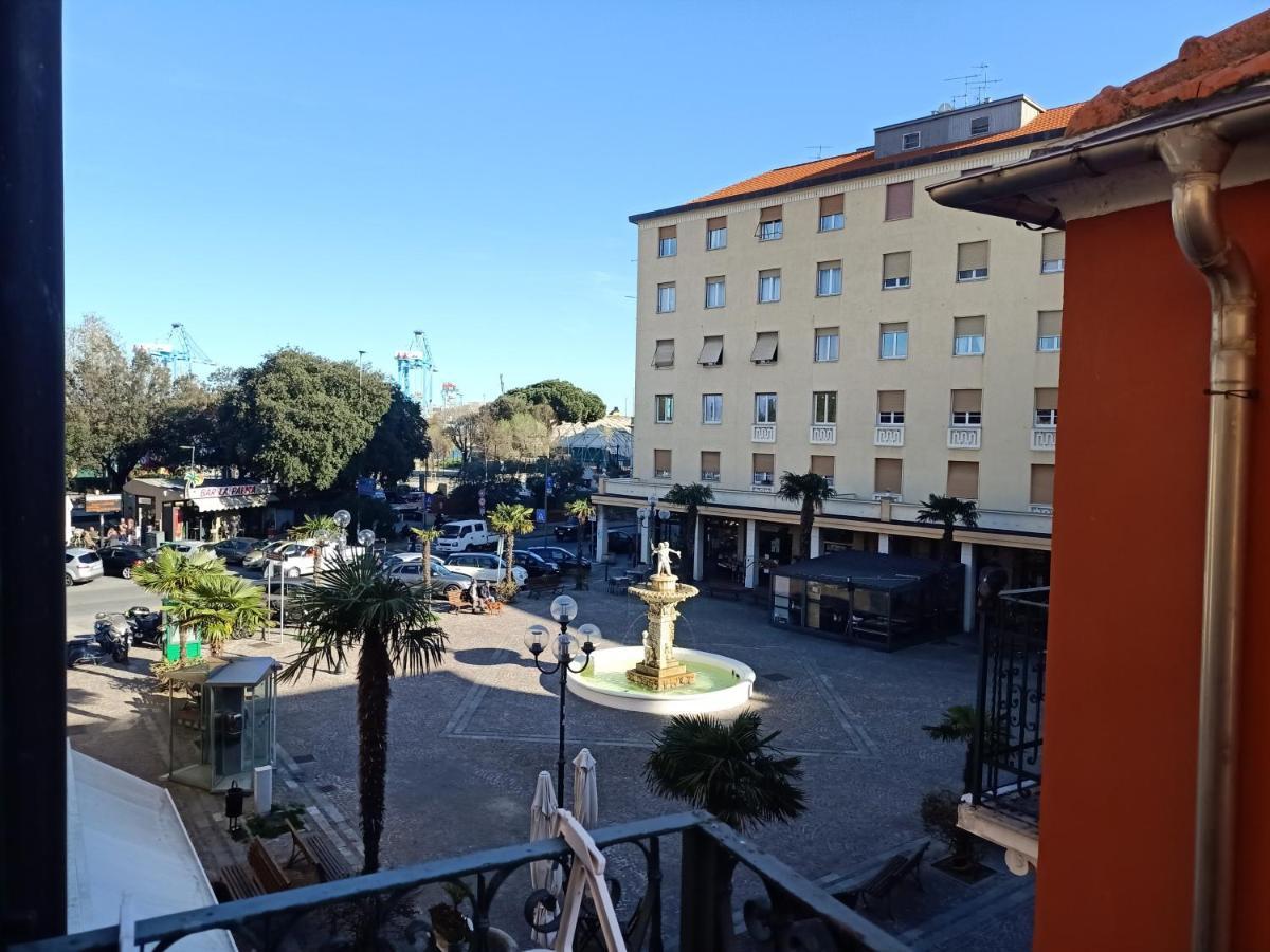 B&B La Piazzetta Vado Ligure Extérieur photo